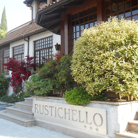 Hotel Il Rustichello Лонато Екстериор снимка